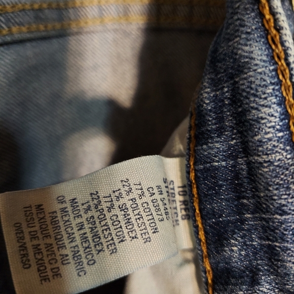 American Eagle Jeans - Picture 8 of 8